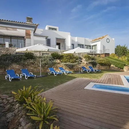 Casa Serena Estoi