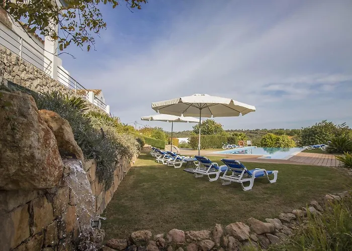 Дом отдыха Casa Serena By Algarve Holidays Эштой