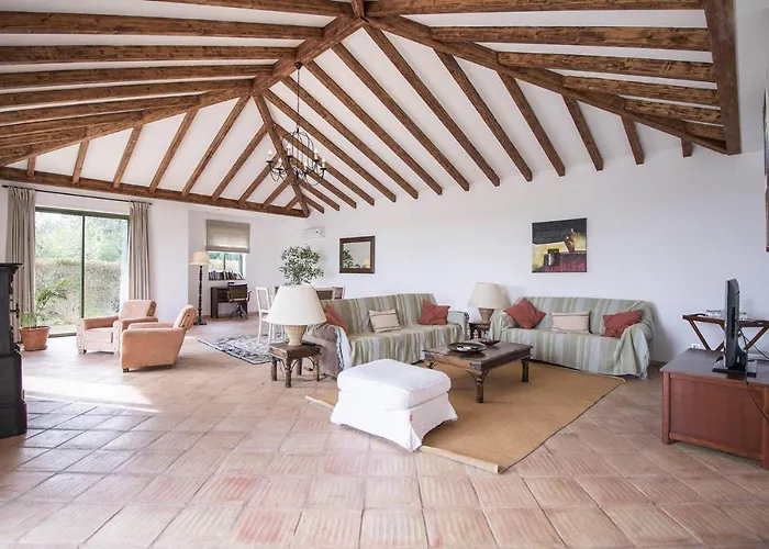 Casa Serena By Algarve Holidays Дом отдыха Эштой